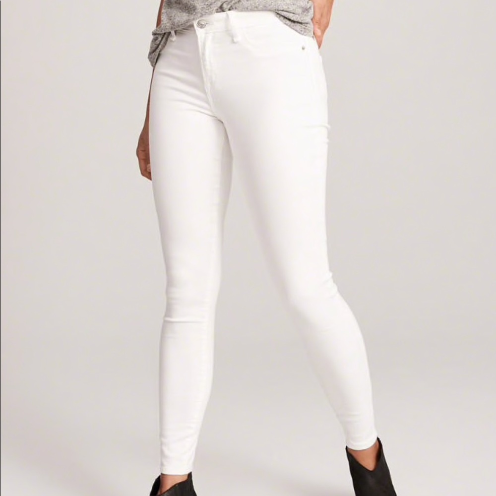 White Abercrombie & Fitch Low Rise Jeans